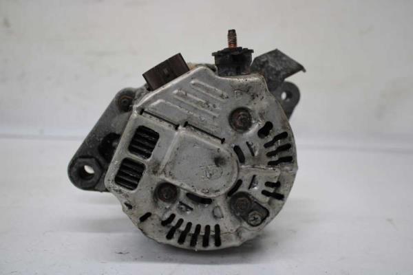 ALTERNATEUR TOYOTA 90A - Vue 3